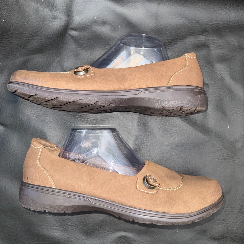 Clarks Collection Tan Slip On Loafers Womens Size 12 Ultimate Comfort Flats - Picture 3 of 8